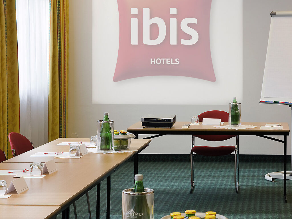 Ibis Linz City Exterior foto